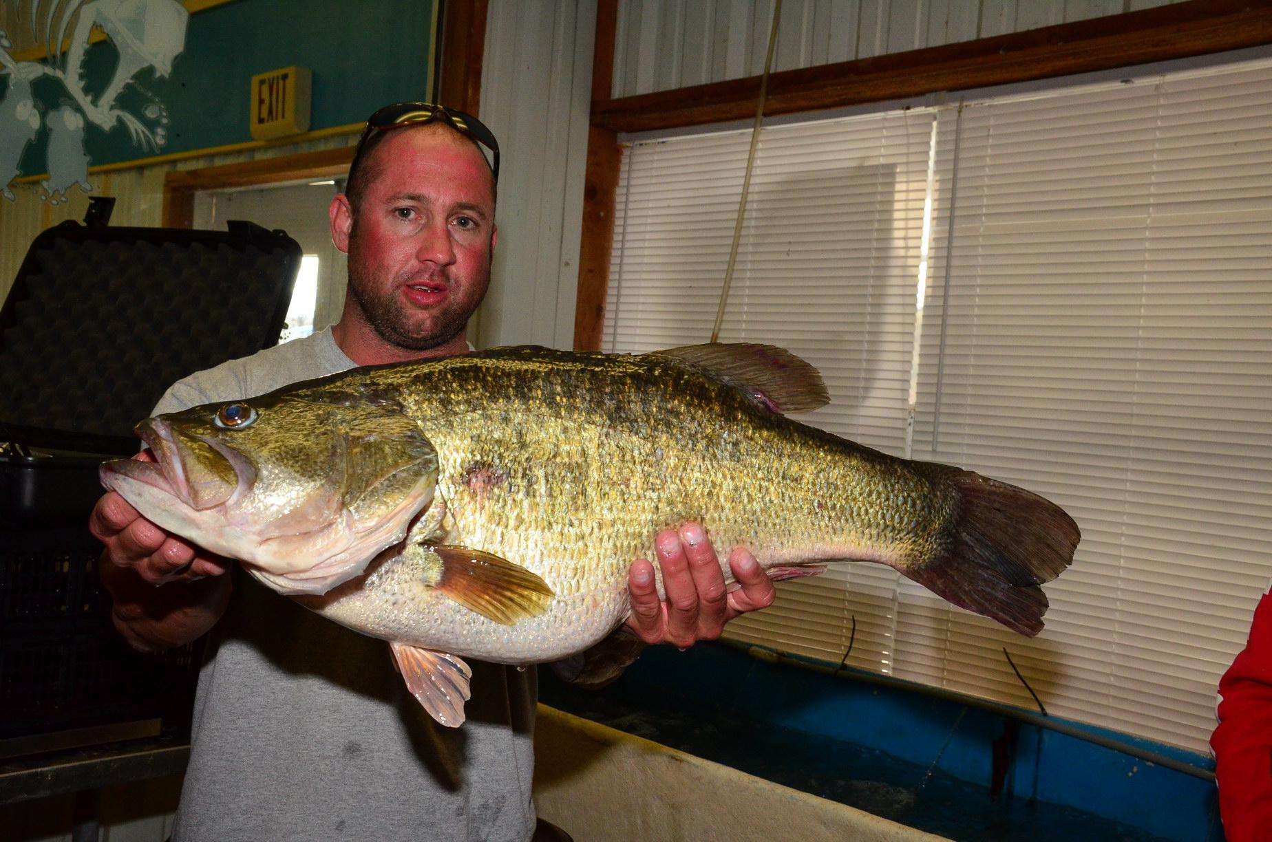 Bass Fishing on Lake Ray Roberts