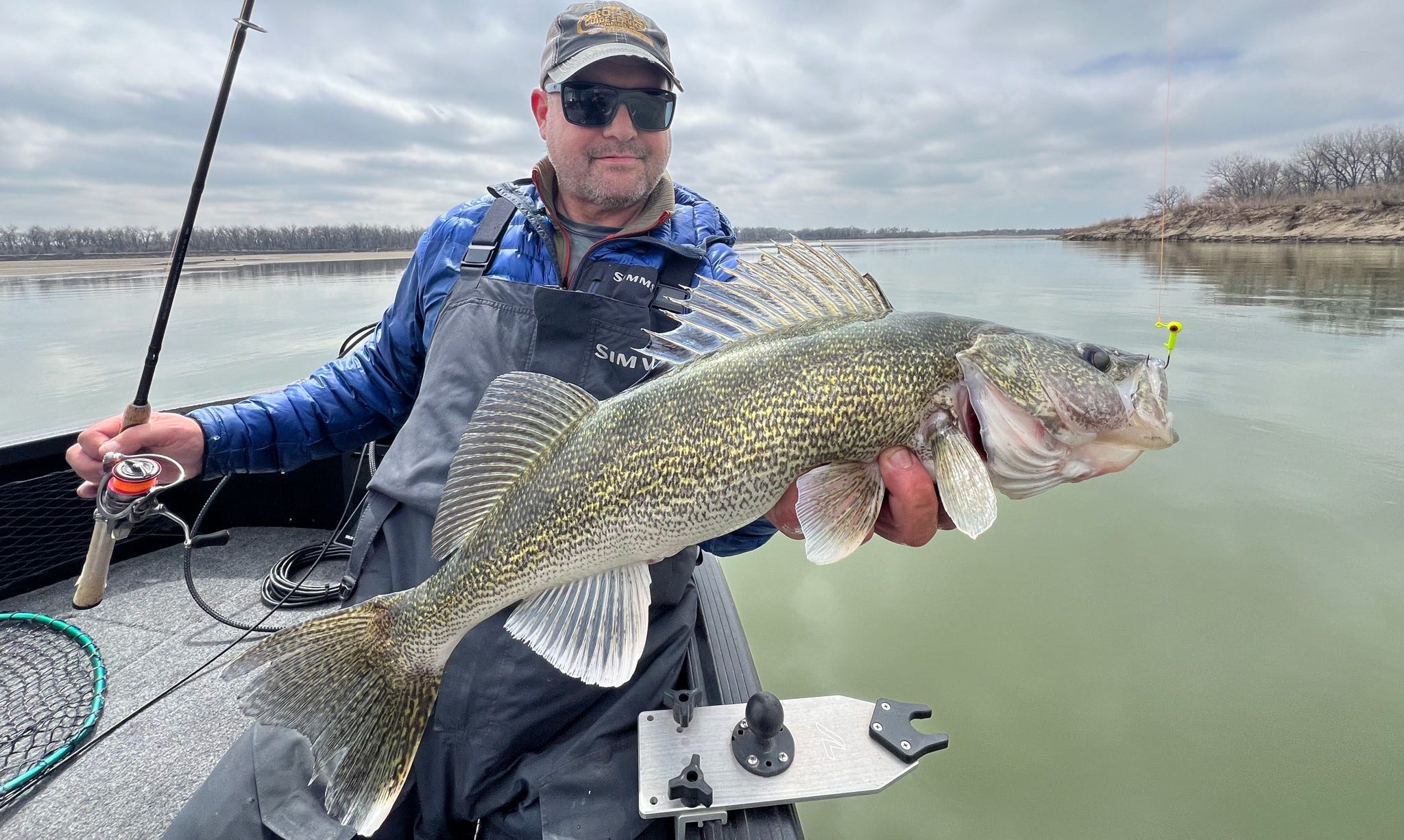 Jason Feldner with a Missouri River walleye
