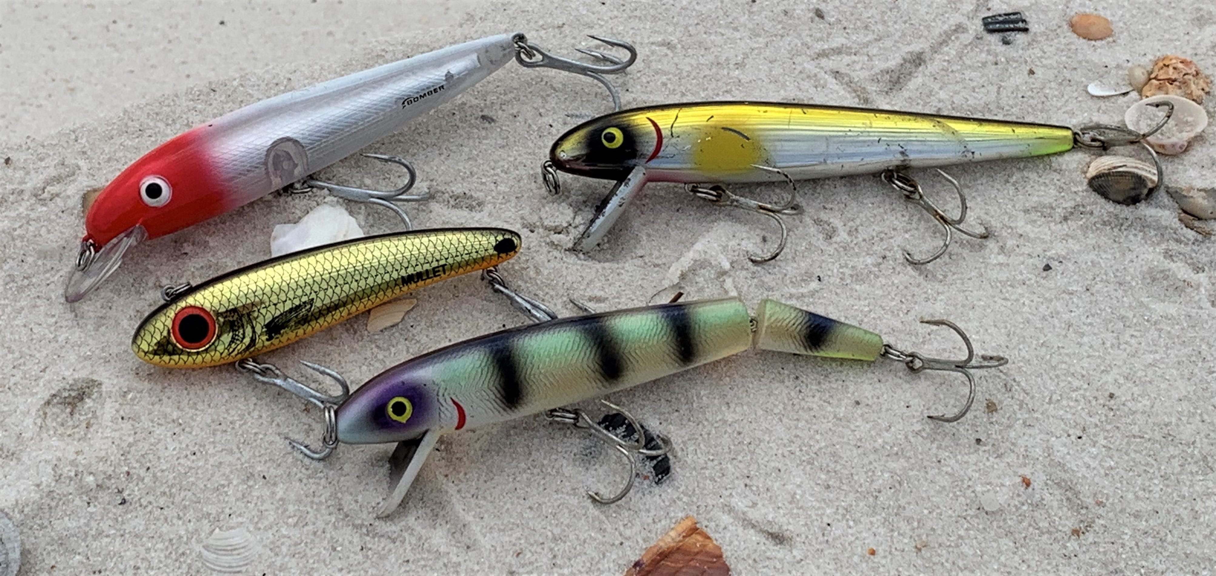 The Small Surface Bass Lures I Use – When and How - Lure Fishing for Bass