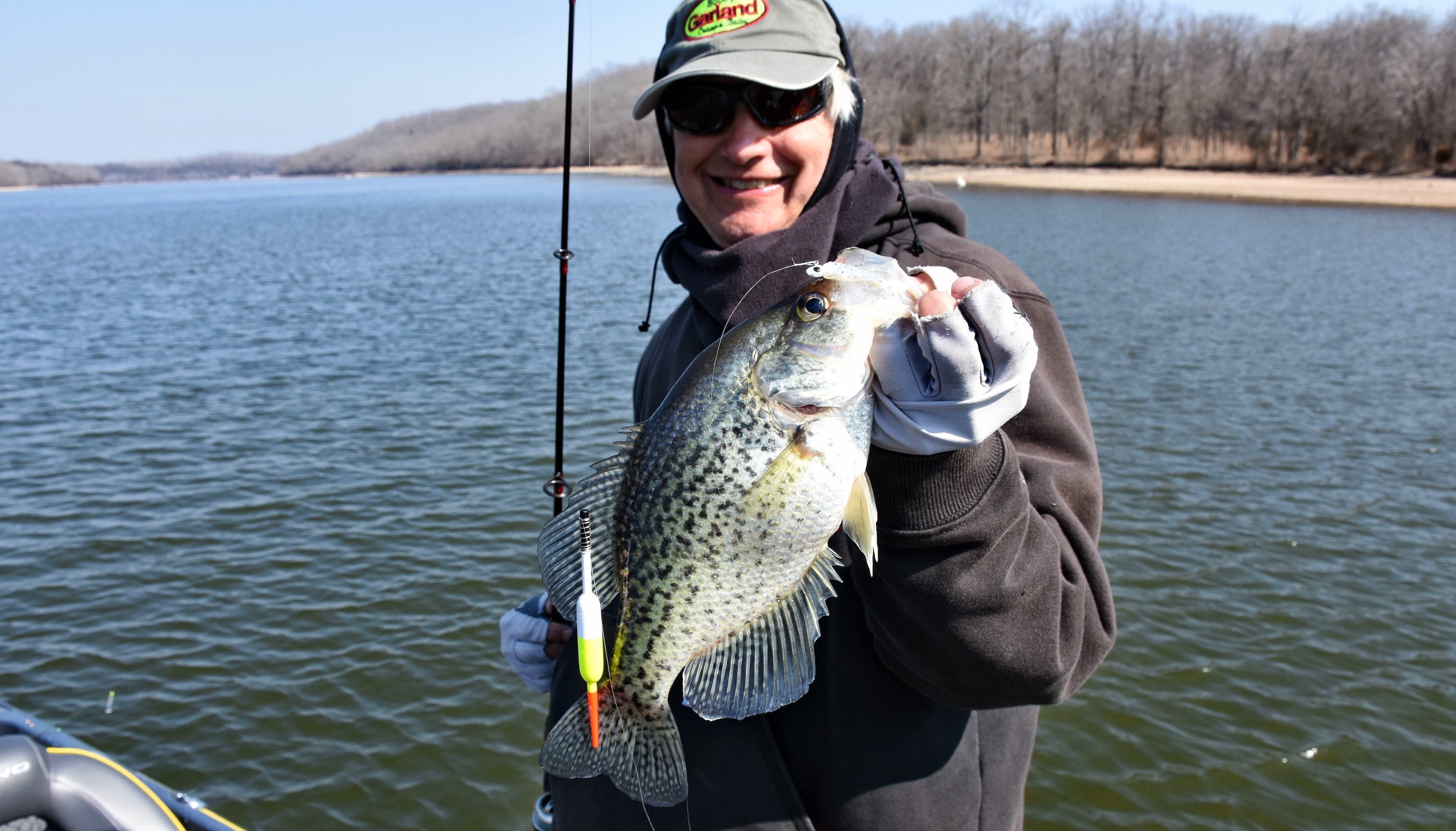 Best BOBBER for Crappie Fishing?!  How to CATCH crappie with a bobber 