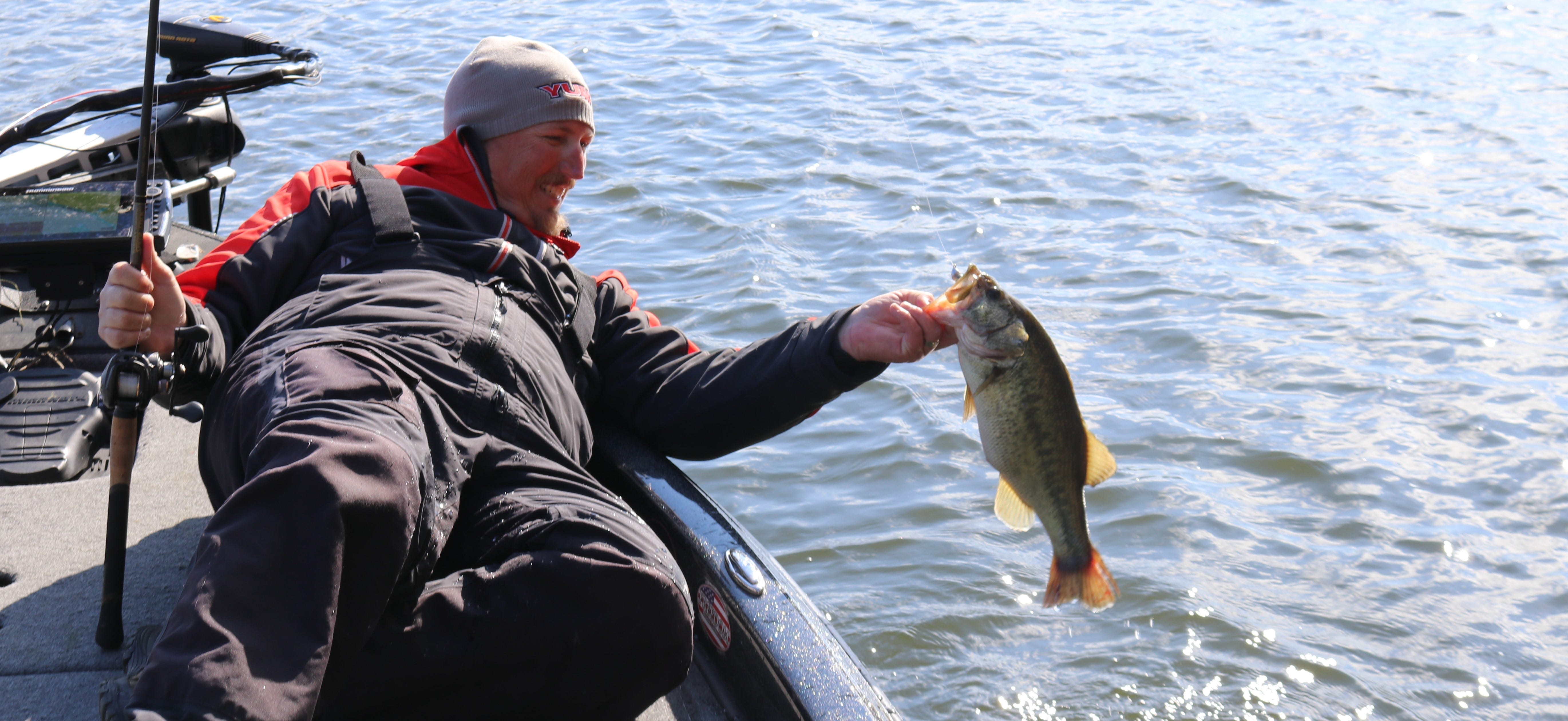 Landing largemouth bass