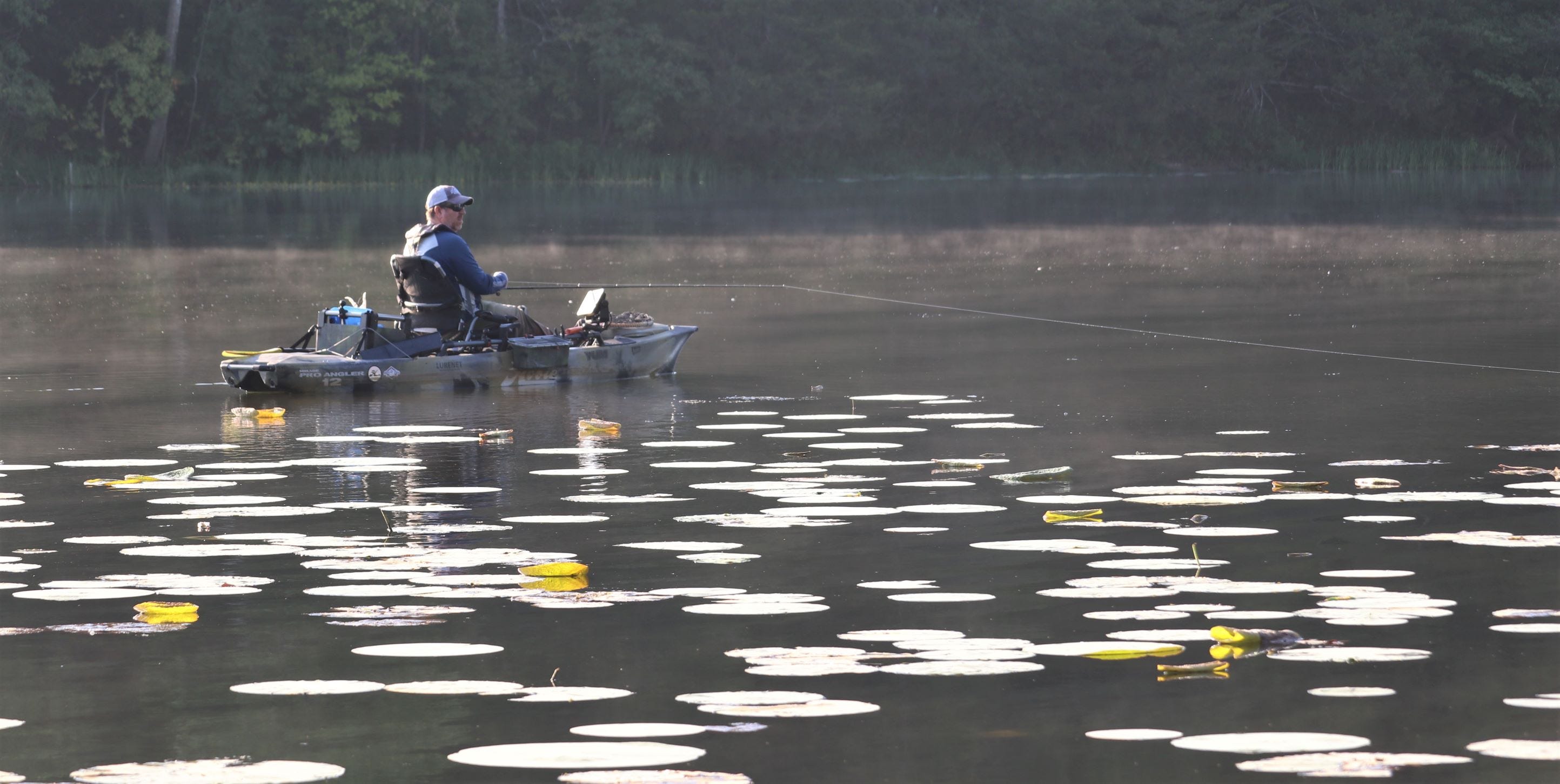 kayak bass fishing